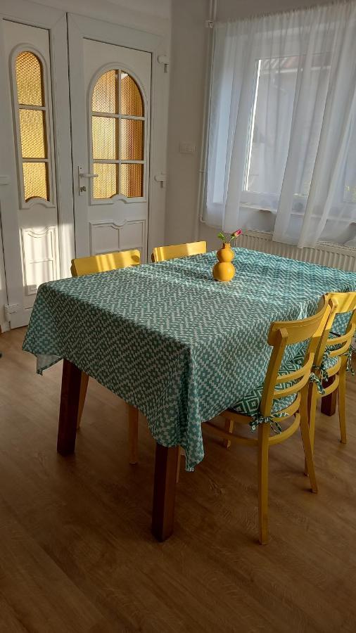 Kucko Apartman Badacsonytordemic Ngoại thất bức ảnh